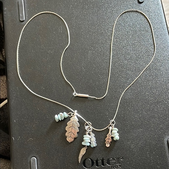Lovely Jewelry - Silver Leaf Charm Necklace